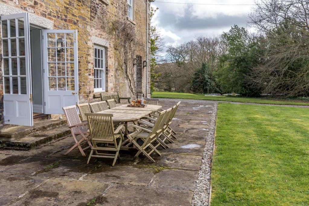 The Manor House At Boconnion Villa Bodmin Luaran gambar